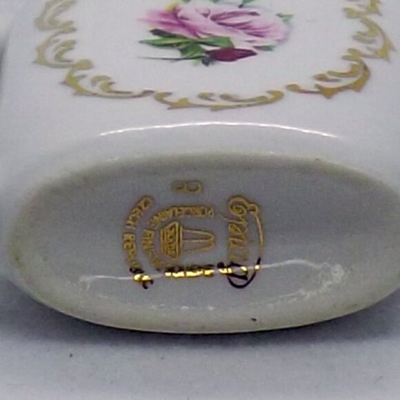 MINI Porcelain Drinking Cup - Picture 3 of 8